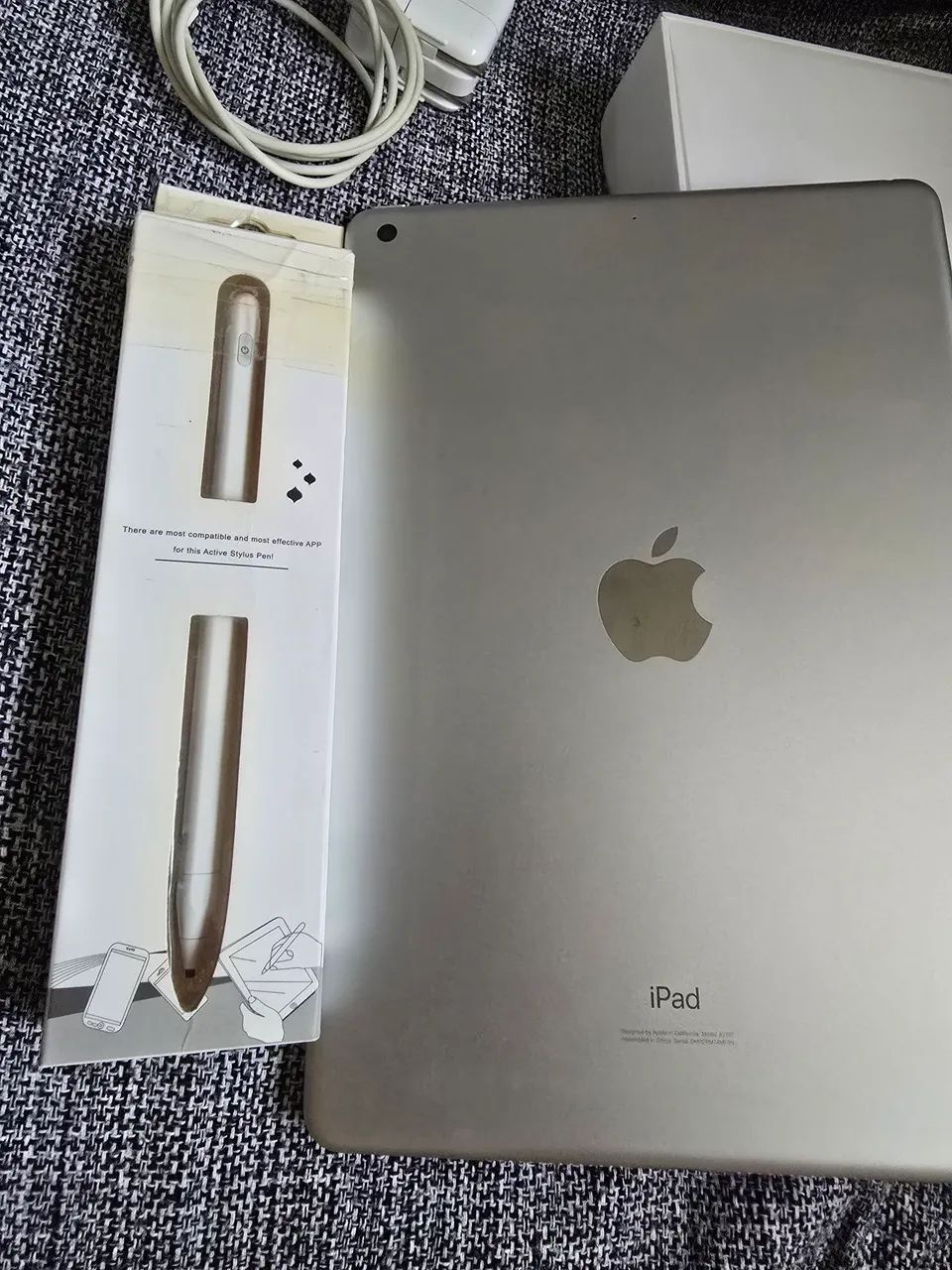 Ipad 7° geração 32gb - Tablets e E-Readers - Valparaíso, Serra