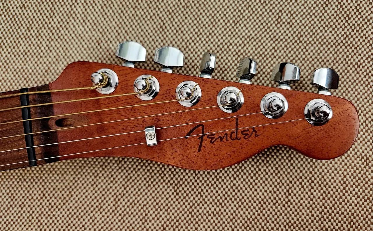 Fender Acoustasonic Telecaster - Foto 4