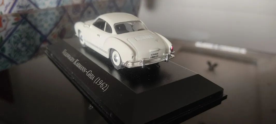 Karmann Ghia 1962 - Escala 1/43 Carros Inesqueciveis (leia descrição) - Foto 2