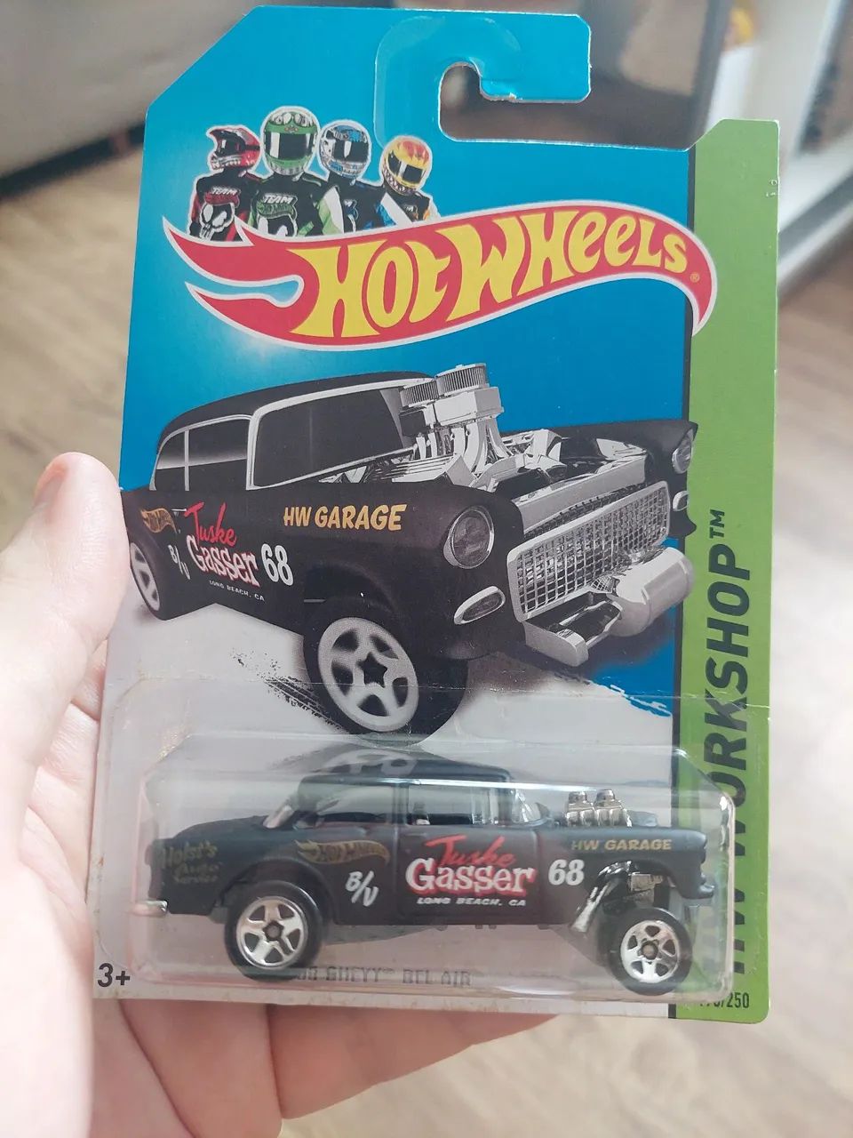 Hot Wheels '55 Chevy Bel Air Gasser preto fosco - Hobbies e