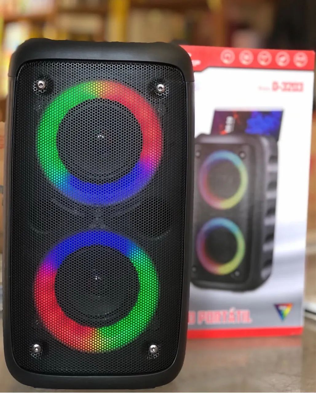 Caixa de Som Portátil com LED e Bluetooth com 2 auto falantes 