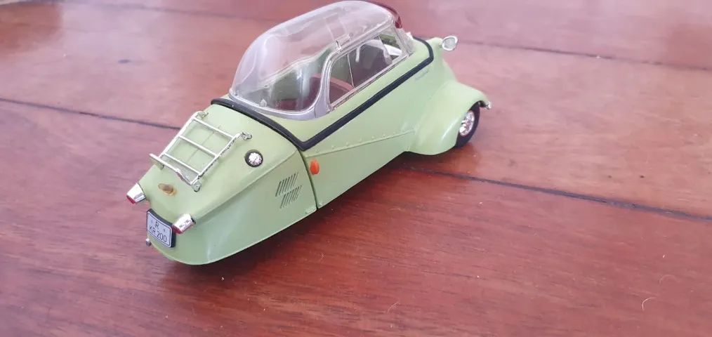  Messerschmitt KR200 Green - Revell - 1/18 - Foto 2