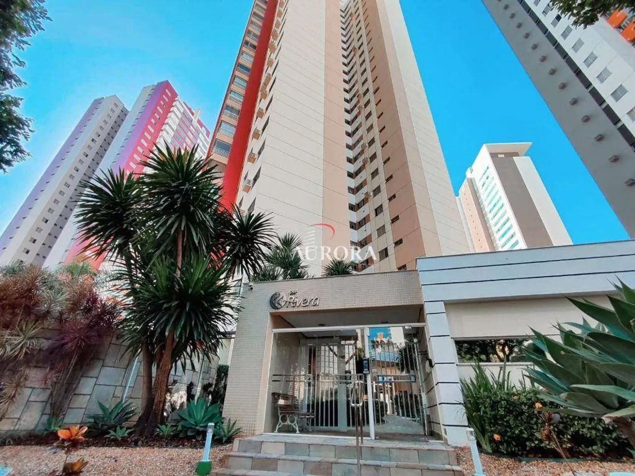 Apartamento para Locação no Edifício Solar Rivera - Gleba Palhano - R$ 5.000,00/mês