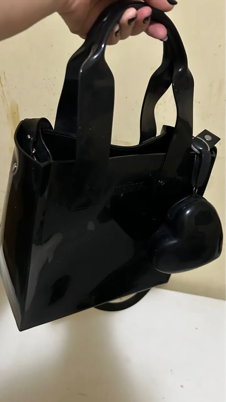 Bolsa Melissa Preta - Original e Charmosa!