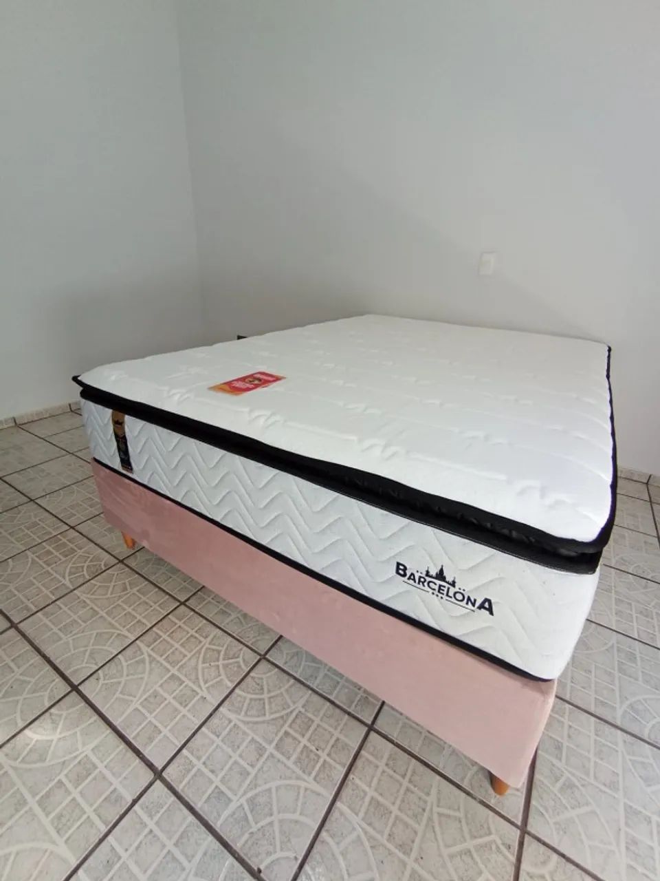 PROMOÇÃO - COLCHÃO CASAL DE MOLAS ENSACADAS!!