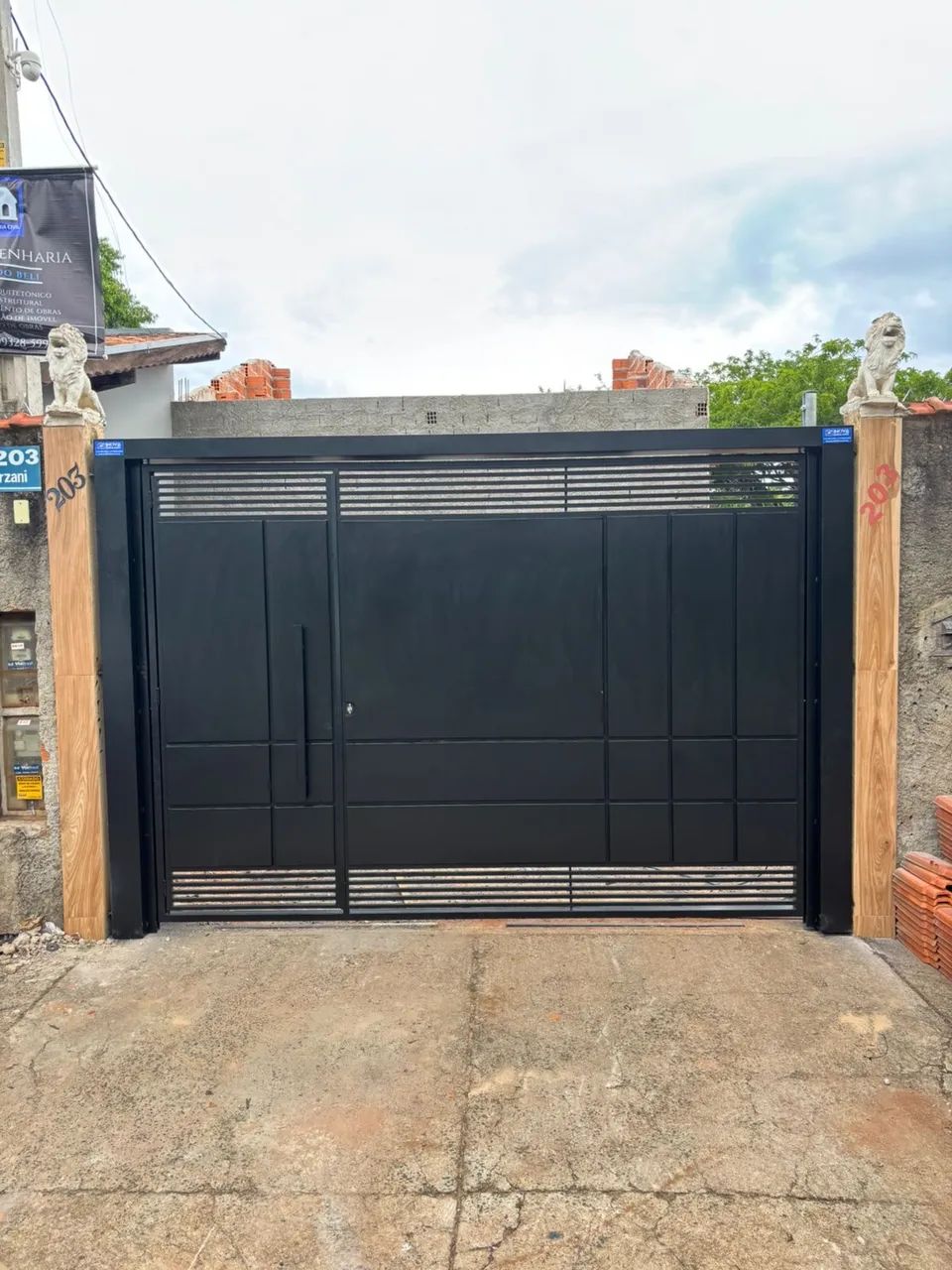 Portões eletrônicos em aço ?64198284732803124