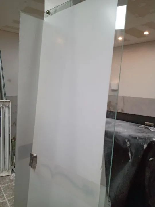 Porta de vidro de 70cm x 2,25 - Foto 2