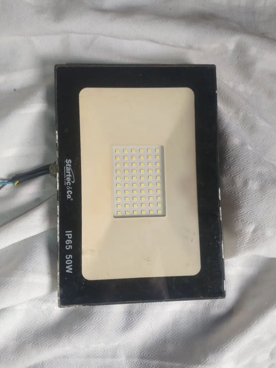 Refletor LED Dylan 100W 3 lâmpada por 100 - Foto 2