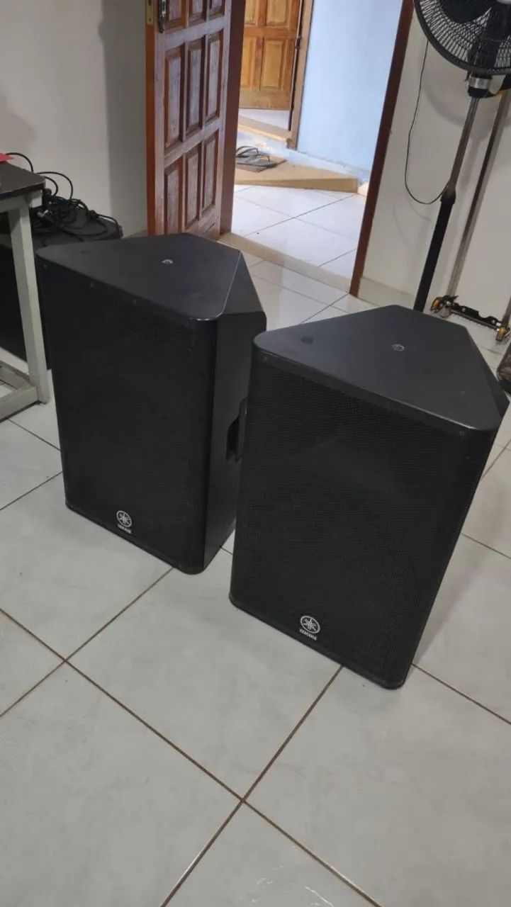 Yamaha DXR15 (par) [Inigualáveis] com softcase reforçado 