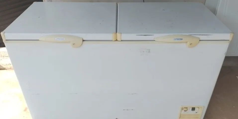 Freezer/refrigerador Horizontal dupla ação porta cega 503 litros Fricon - Foto 2