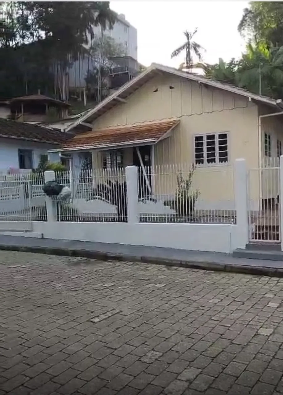 Casa em ótima localização Vila Nova, Blumenau