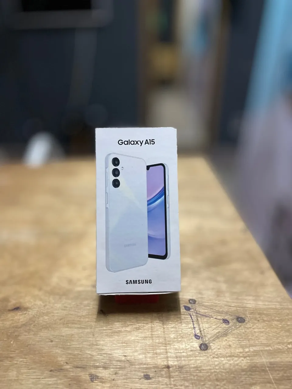 Samsung Galaxy A15 128GB de Armazenamento 4GB de RAM Branco
