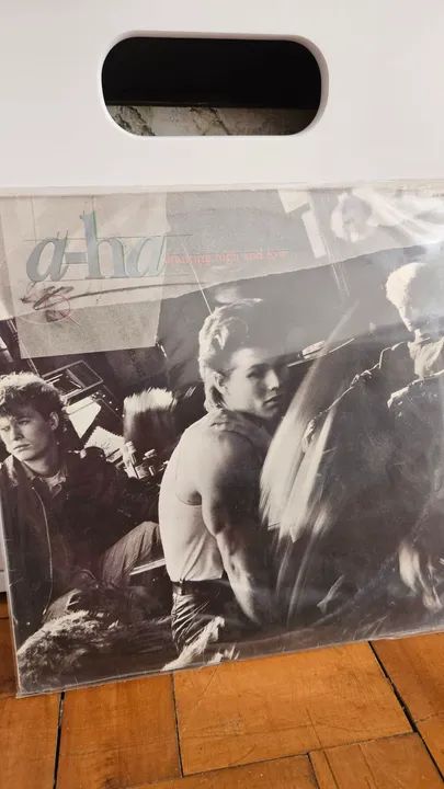 A-ha - Hunting High And Low - Vinil LP