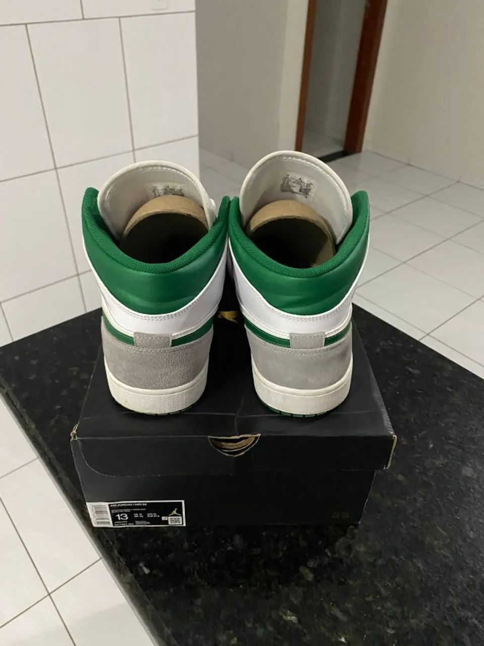 Tenis Air Jordan 1 Mid SE Masculino - Foto 3