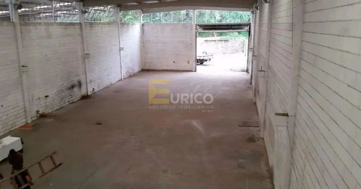 Locação de Espaço Comercial com Galpão de 750 m² em Terreno de 1.000 m² - Foto 2