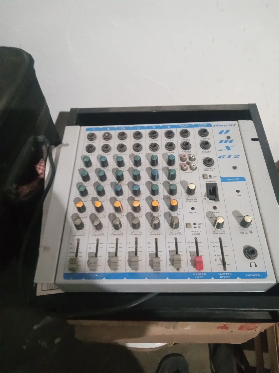 Mesa de som ONeal OMX 612
