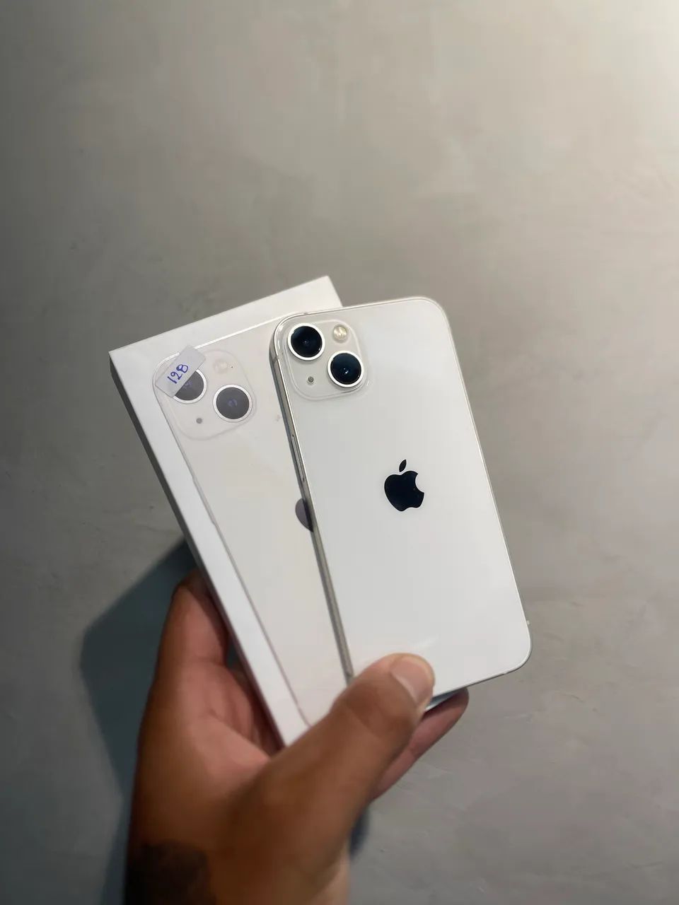 iphone13 128GB ホワイト 本体 Apple iPhone 13 128GB - Estelar | Casas Bahia