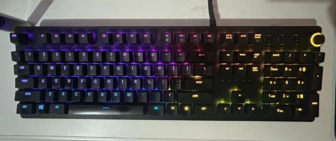 Teclado Óptico Razer HuntsMan Elite