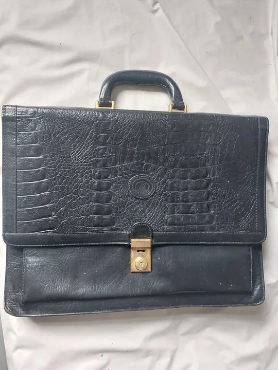 Maleta de Couro Executiva Preta - Foto 5