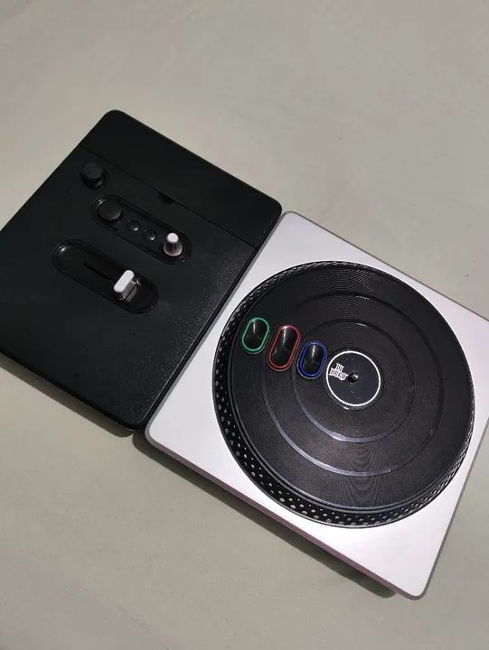 Mesa de som DJ Hero Nintendo Wii - Foto 2