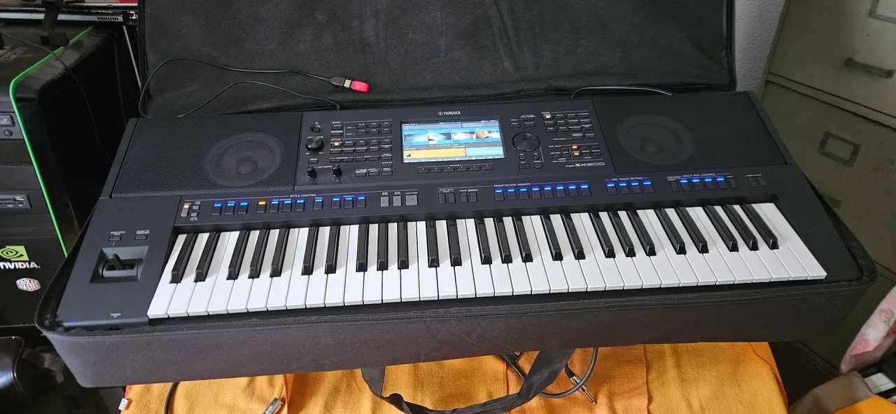 Teclado Yamaha PSR-SX900