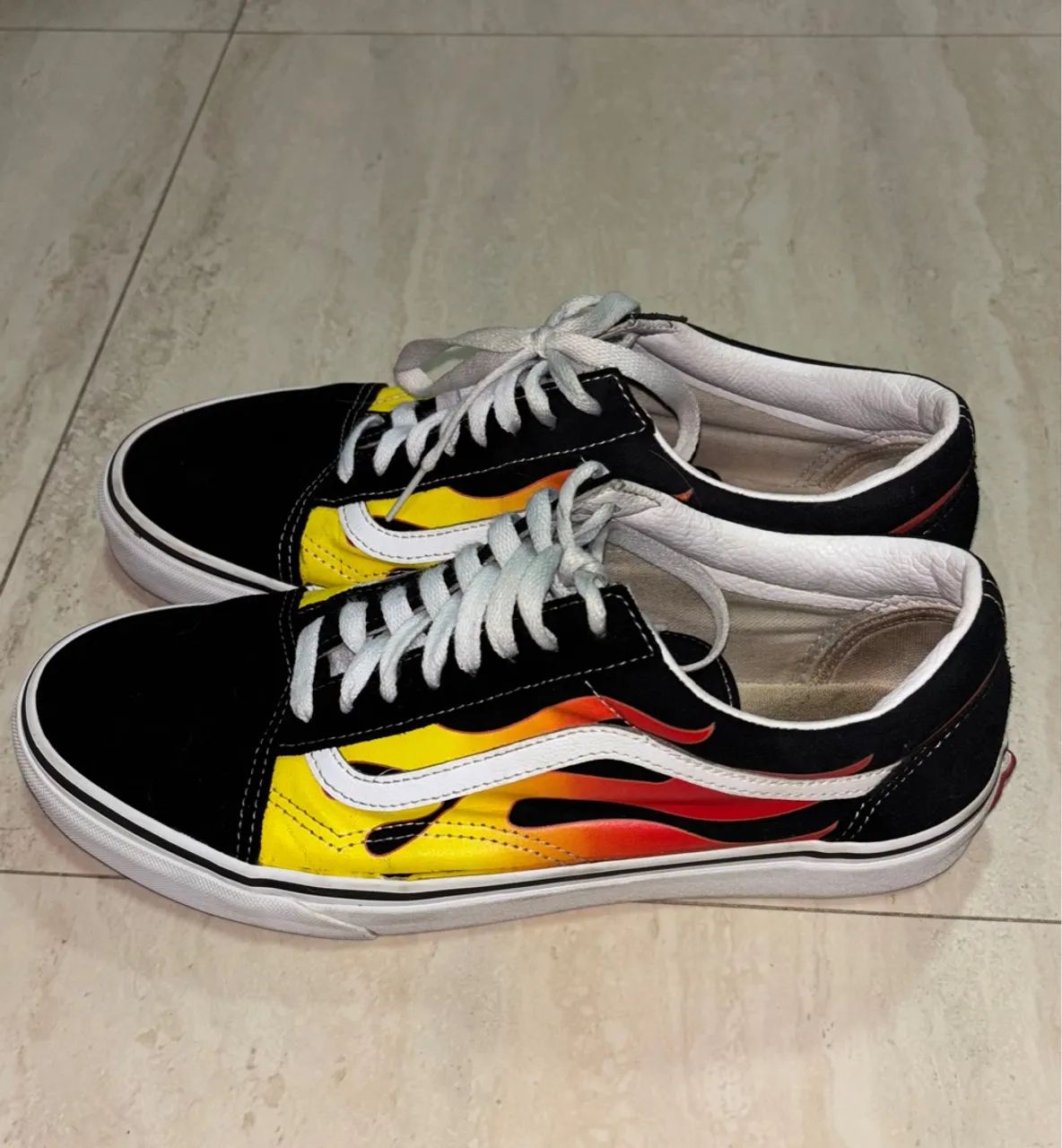 Tênis Vans Old Skool Flame - Foto 3