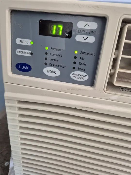 Aparelho de Ar Condicionado Gree 10.000 BTU Frio - Eletrônico com Controle Remoto - Foto 2