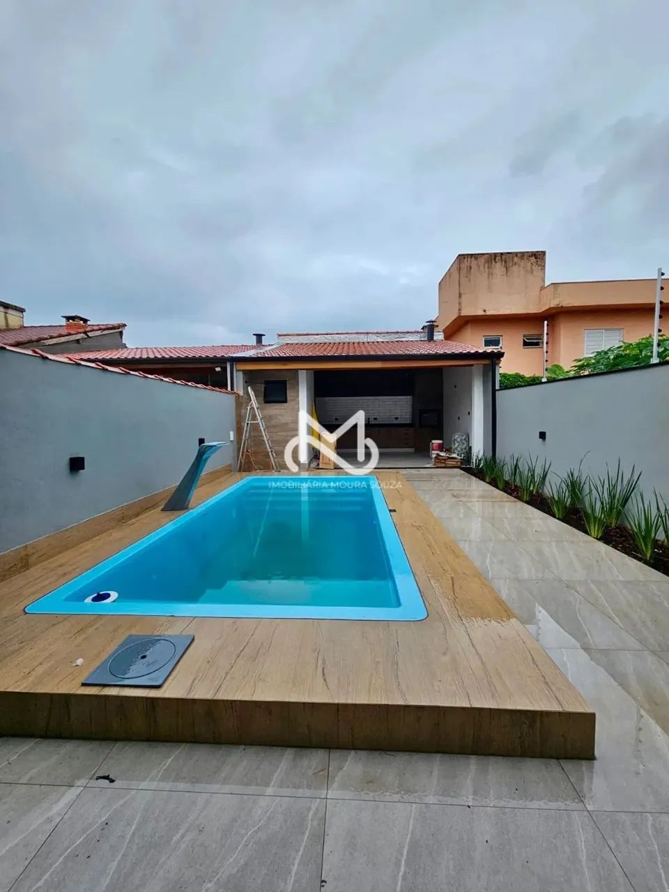 Casa à venda no bairro Maitinga