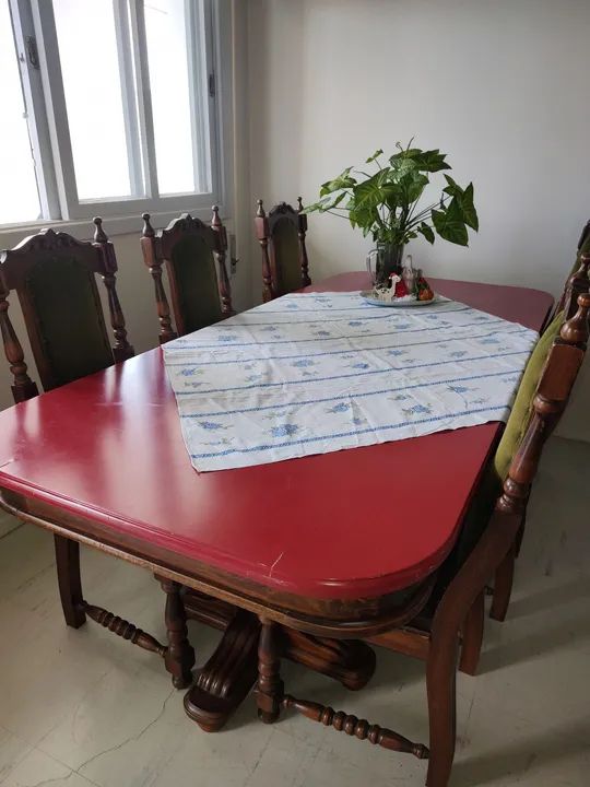 Toalha de mesa com guardanapos