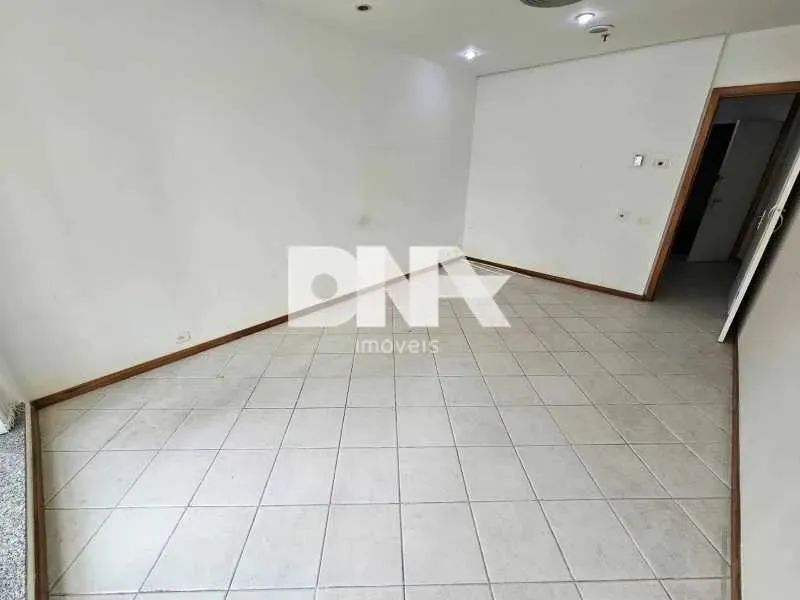 Sala : / Comercial / Barra da Tijuca