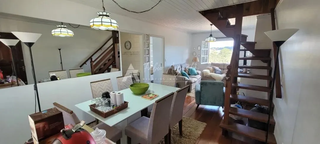 Lindo Apartamento de Cobertura em C