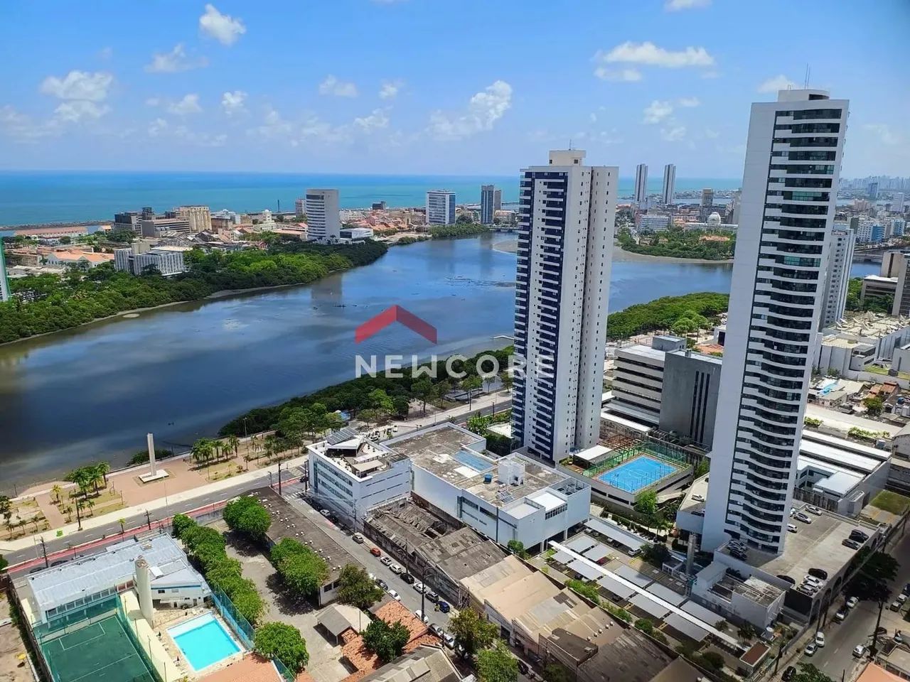 Apartamento em Rua Dois de Julho - Santo Amaro - Recife/PE