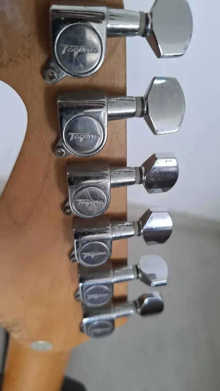 Guitarra Tagima Chilli Beans T635 - Stratocaster - Foto 4