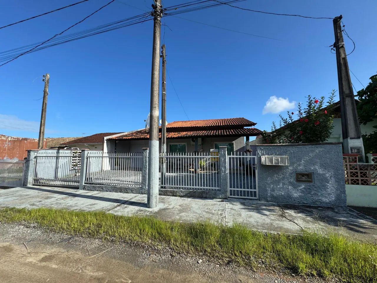 LINDA CASA EM UBATUBA | A 6 MINUTOS DA ENSEADA - Foto 4