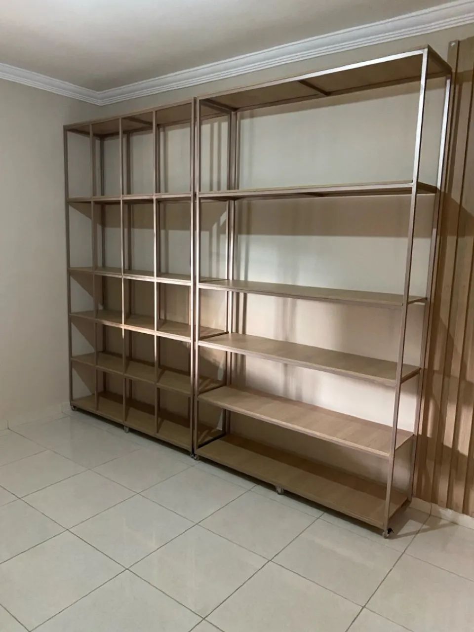 Prateleiras estilo industrial