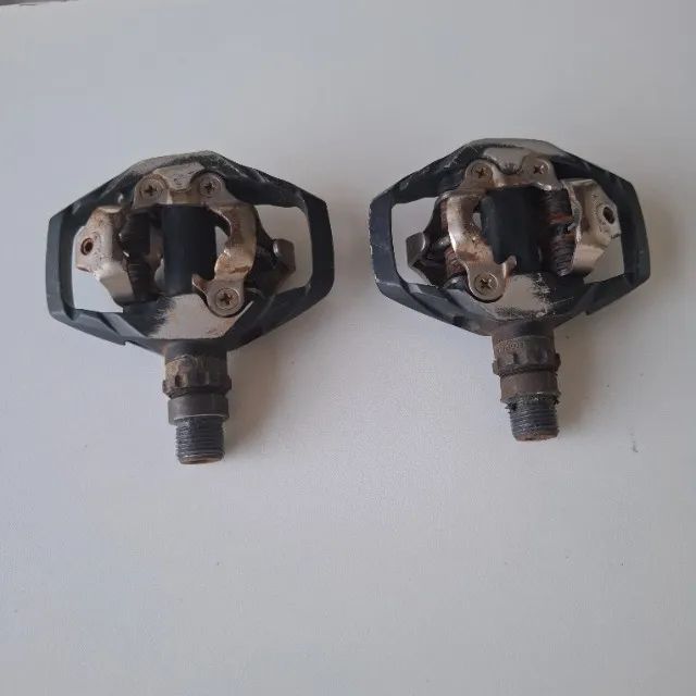 Pedal Shimano com clip - Foto 4