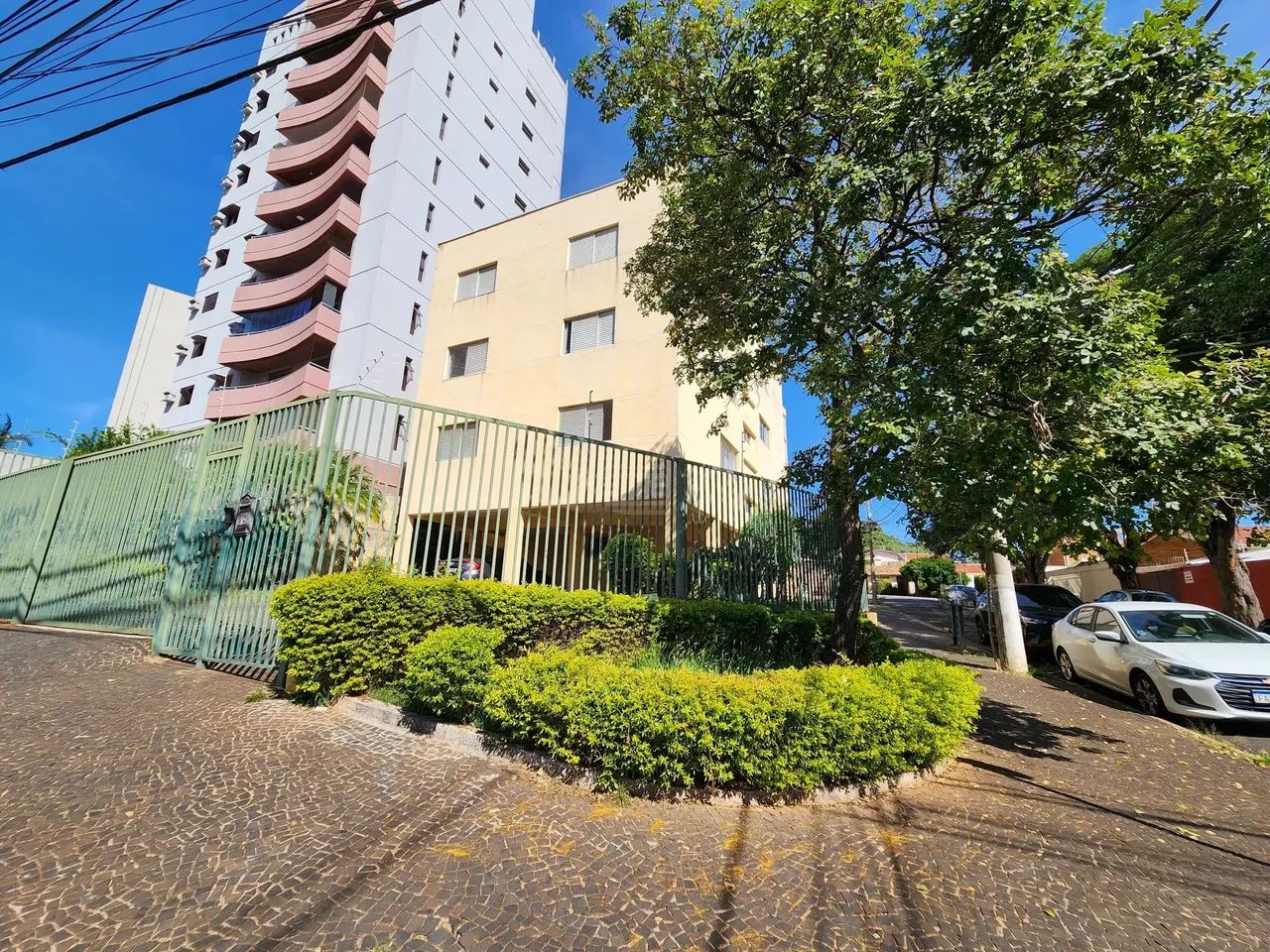 Apartamento Venda | 2 Quartos | 2 Banheiros | 1 Vaga - JD Flamboyant