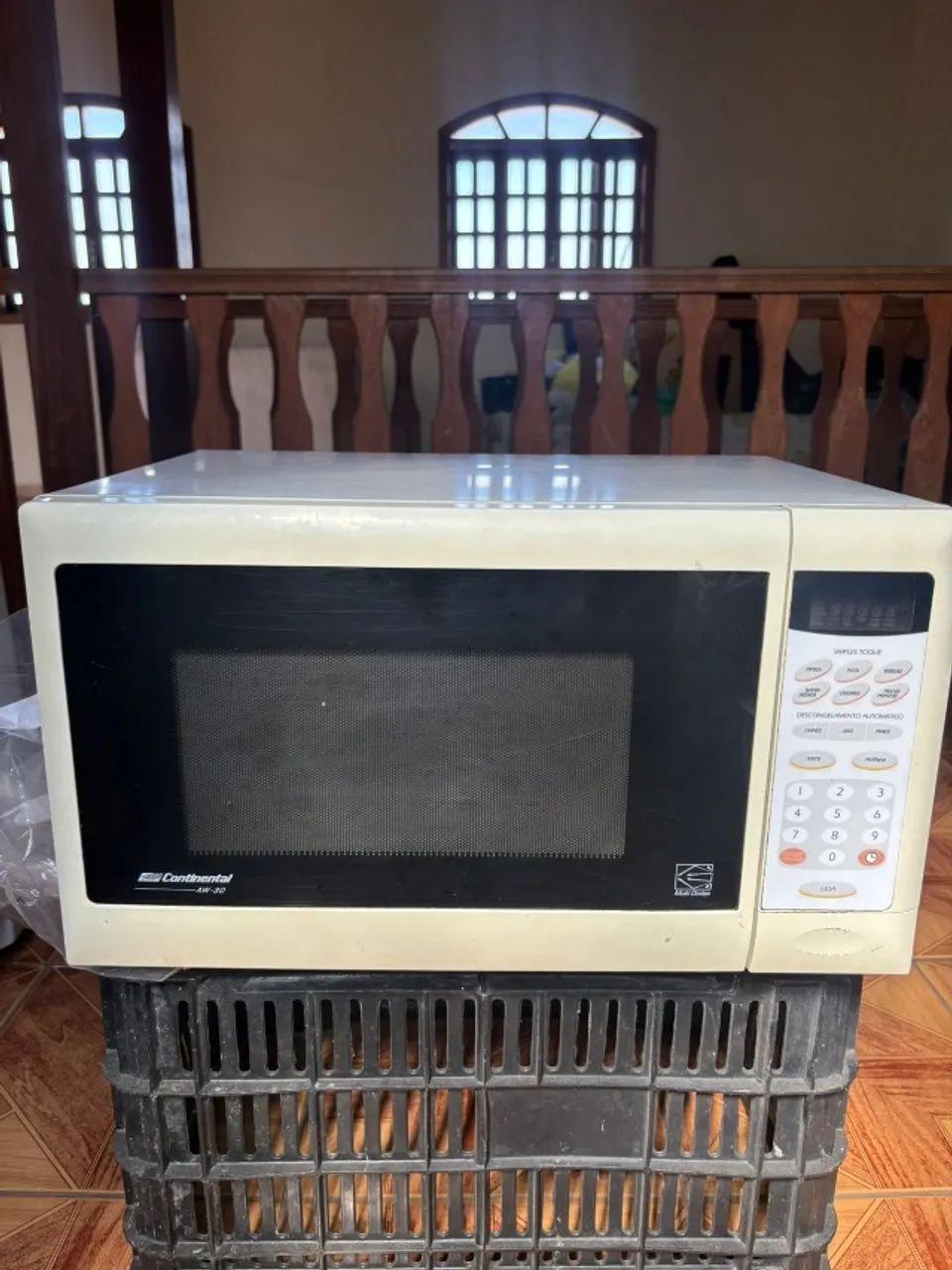 MICROONDAS CONTINENTAL AW30 - 30 LITROS