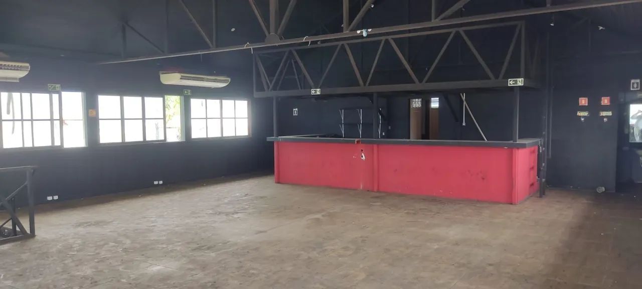 Loja enorme 800m² Av das Americas Perto do Burguer King Recreio dos bandeirantes - Foto 3