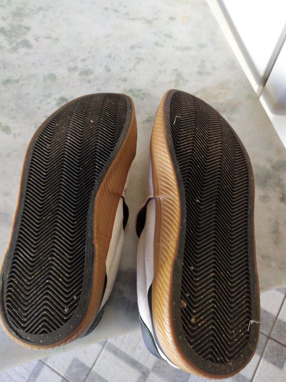 Tênis Slip On Aramis Bege - Foto 2