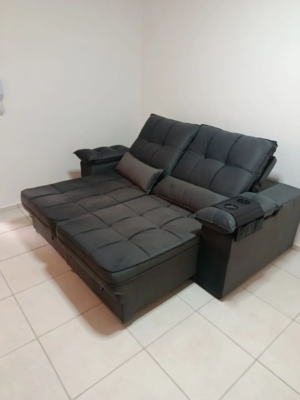 Sofá Morfeu  2 metros ou  (2.50cm R$ 1.900,00 Retrátil Marro, bege ou cinza) - Foto 3