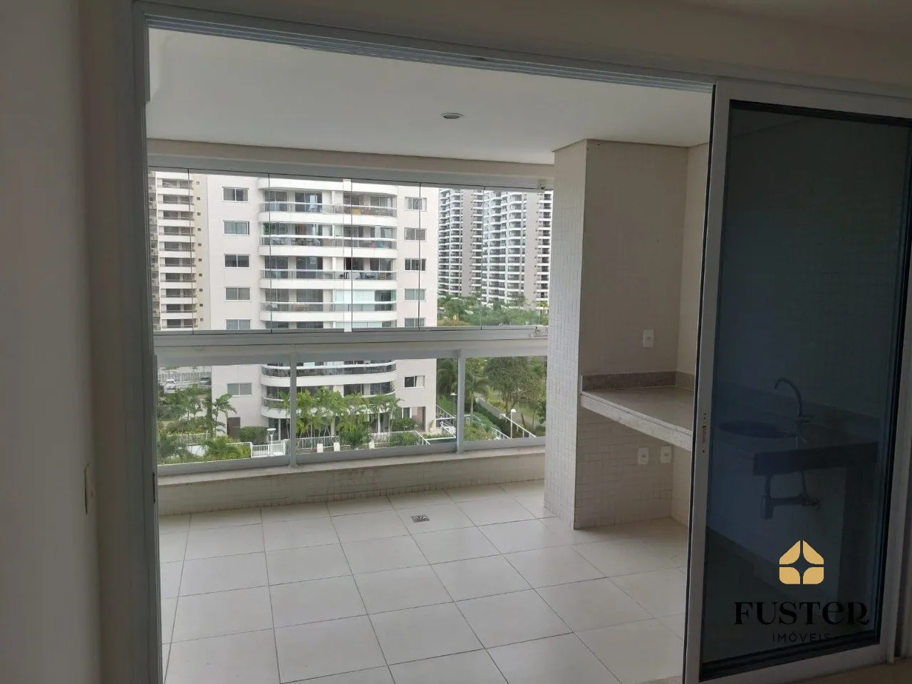 Oportunidade na Ilha Pura: Apartamento à Venda no Condomínio Viure, na Barra da Tijuca.