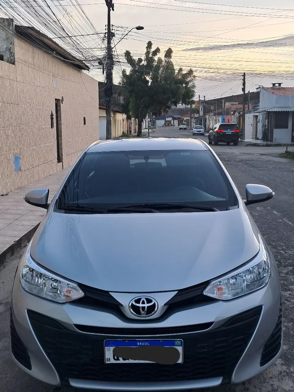 Yaris 2021, 1.5 XL Plus Connect, completo e revisado.