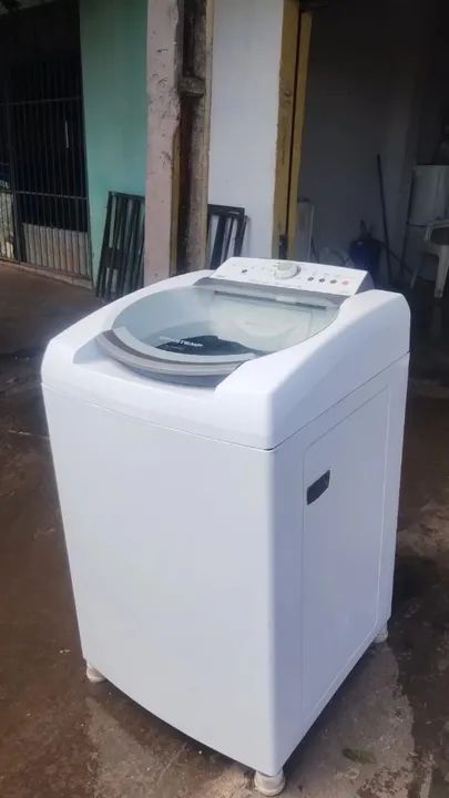 Máquina de Lavar Automática