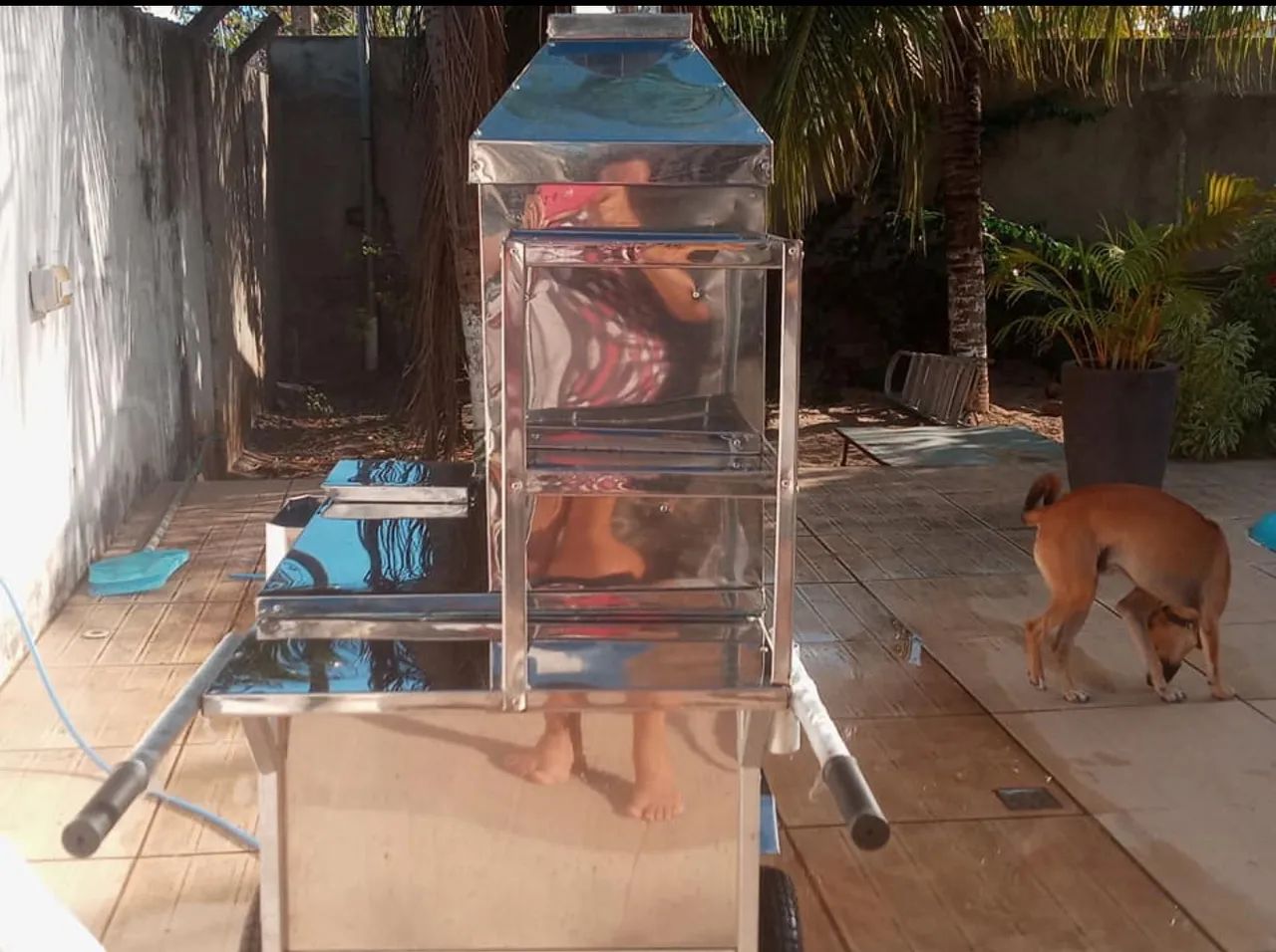 Vendo carrinho de espetinhos. 1 mês de uso.. tenho nota fiscal tudo certinho.  - Foto 4