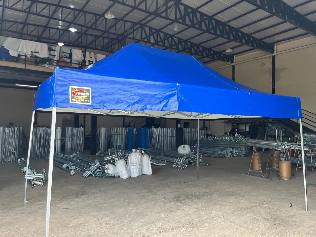 Tenda 4,5x3 em 4 vezes no cartão de crédito só R$1350,00