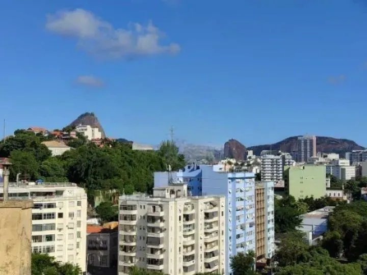 Apartamento de 1 Quarto e Sala com 43m² Rua da Glória, Zona Sul do Rio de Janeiro