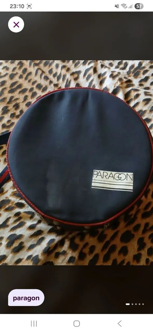 Case PARAGON instrumento musical