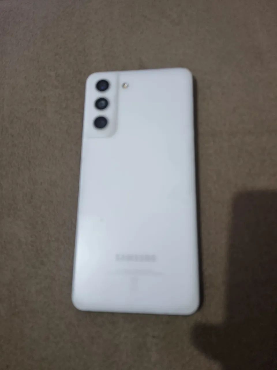 VENDO CELULAR SAMSUNG S 21 FE  - Foto 5