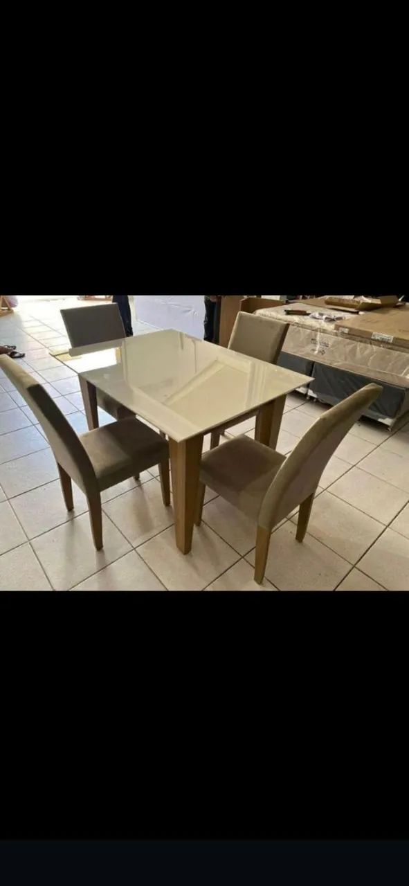 mesa de 4 lugares com entrega gratis